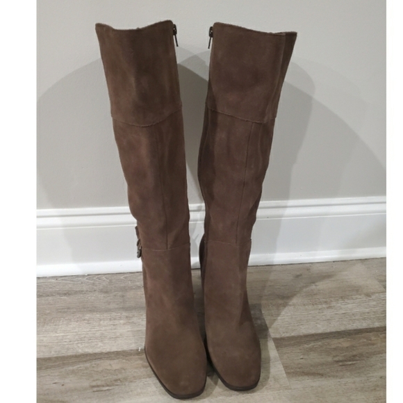 Bandolino Ollia Suede Block Boot SZ 10 - Picture 5 of 8